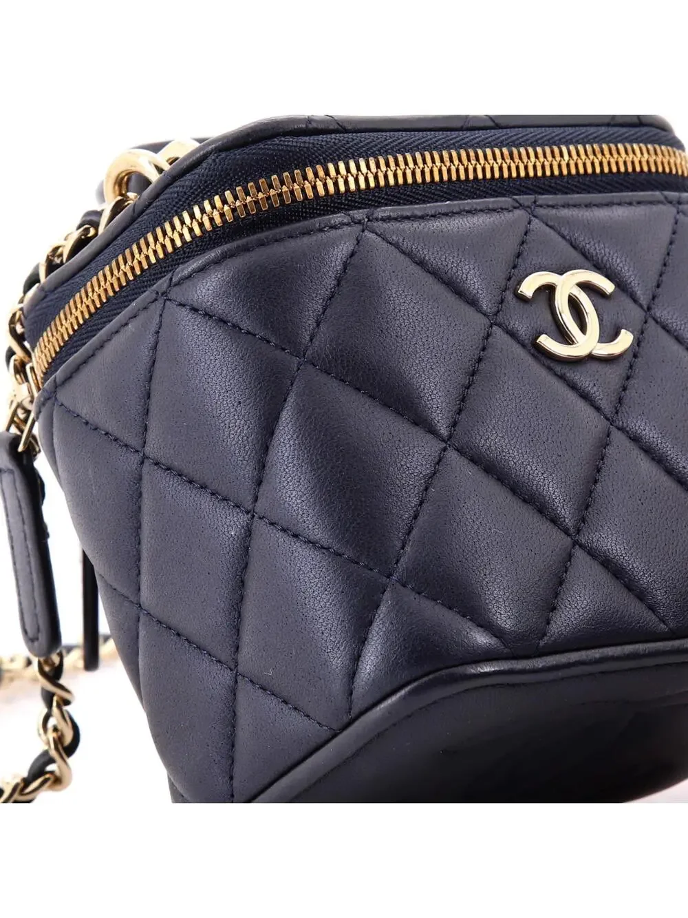 Chanel Classic Top Handle Vanity Case #292109C35B